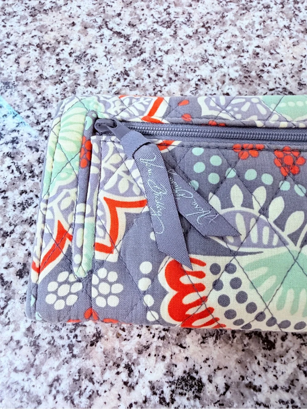 Vera Bradley Floral Quilted Wallet and Coin Purse Set in Gray and Orange - Picture 5 of 13